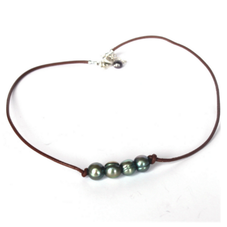 Everyday Green Pearl Necklace