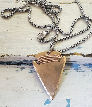 unisex-hammered-bronze-arrowhead-silver-chain-necklace
